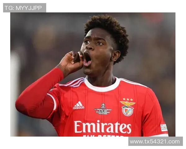 布莱顿宣布签约桑德兰18岁前锋沃森合同至2029年 布莱顿宣布签约桑德兰18岁前锋沃森合同至2029年