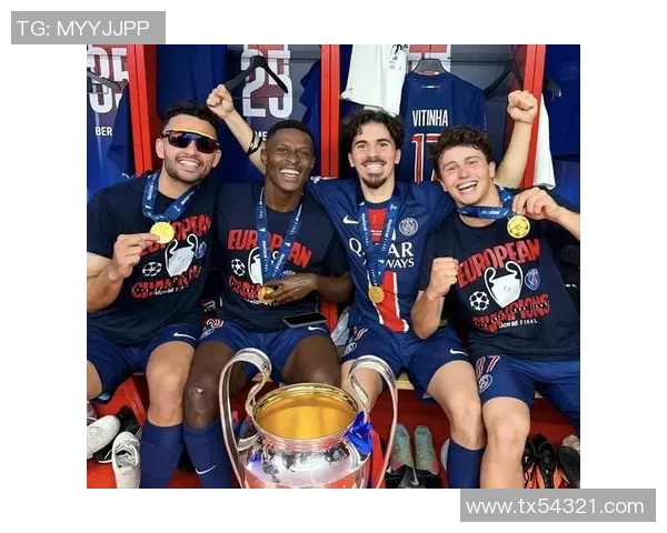 拜仁慕尼黑与巴黎圣日耳曼激战在即谁能在欧冠赛场笑到最后